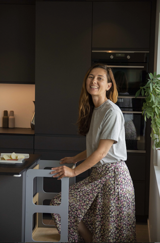 Cómo la cocina hjelper. No estaba sufriendo en el mercado de sillas de cocina para niños en Noruega