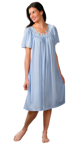 Shadowline Sleeveless Nightgown – Indulge Boutique