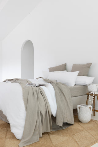 Linen bedding - perfect choice for a wedding night - LinenBarn