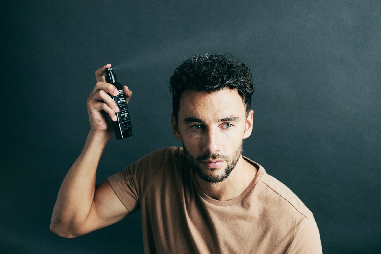 How to Get Wavy Beach Hair for Guys