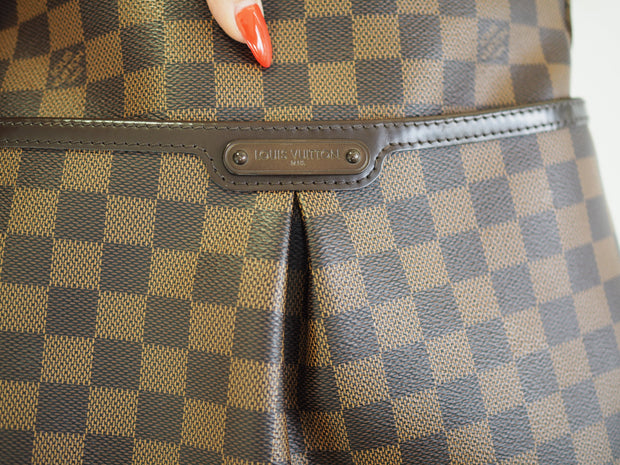 A Louis Vuitton 'Chantilly' bag. - Bukowskis