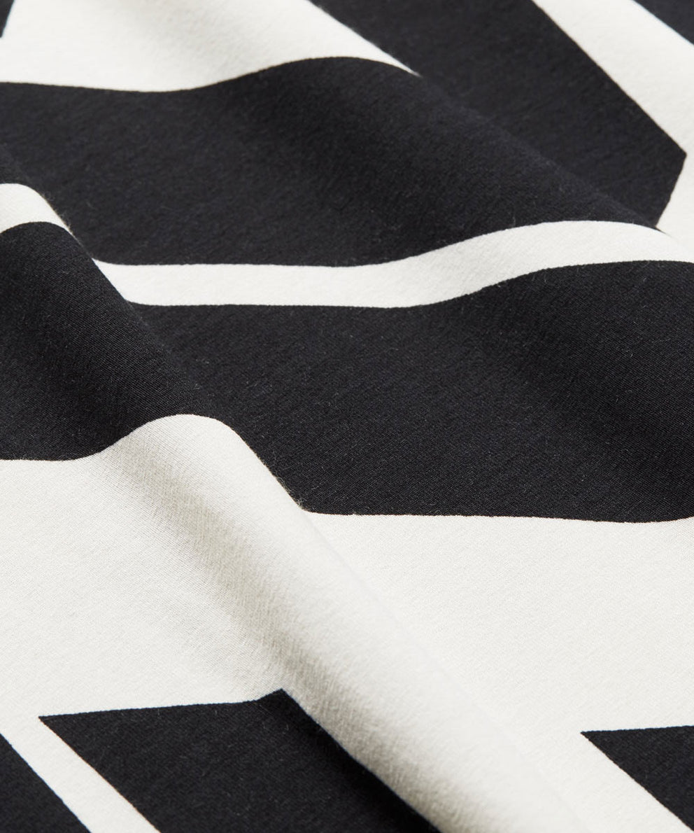 Gabini Geometric Tunic | Black & Whitecap Geometric Print | Masai Copenhagen