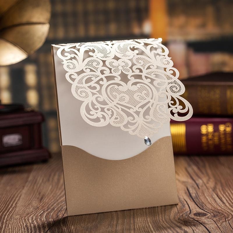 laser-cut-wedding-invitations-el.jpg__PID:a405d48c-1af7-4854-bb02-f5323719236d