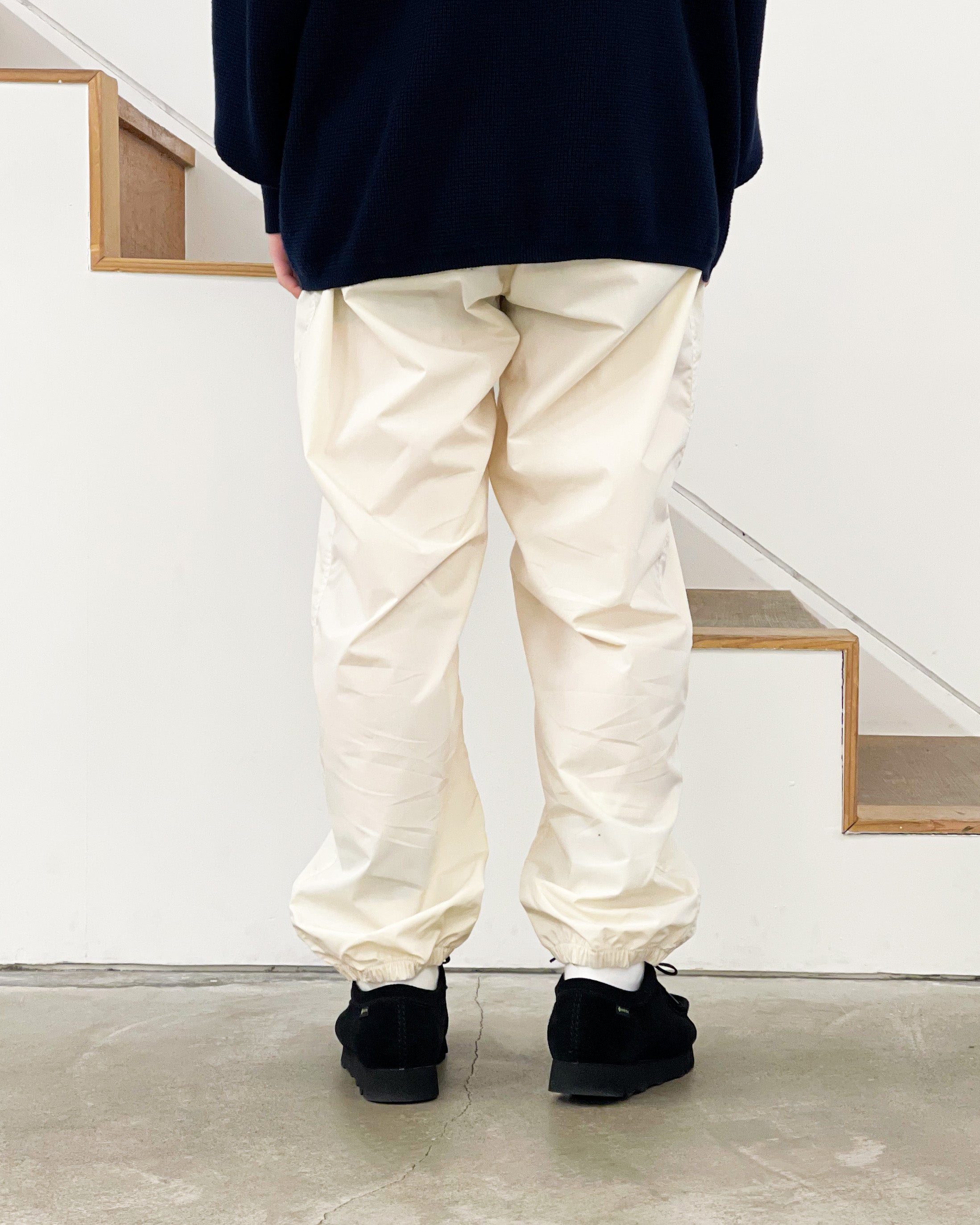 NANAMICA] TRACK PANTS - ECRU – pan-kanazawa