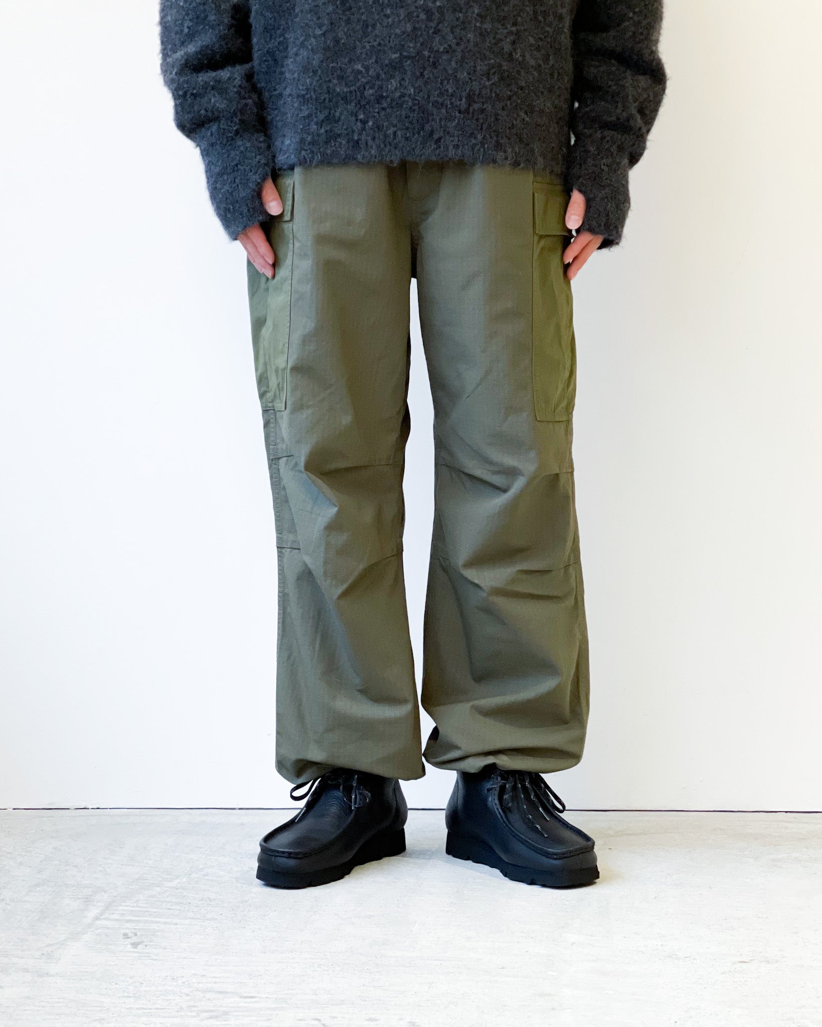 国内正規□ 新品nanamica(ナナミカ) Easy Cargo Pants パンツ34 | irai