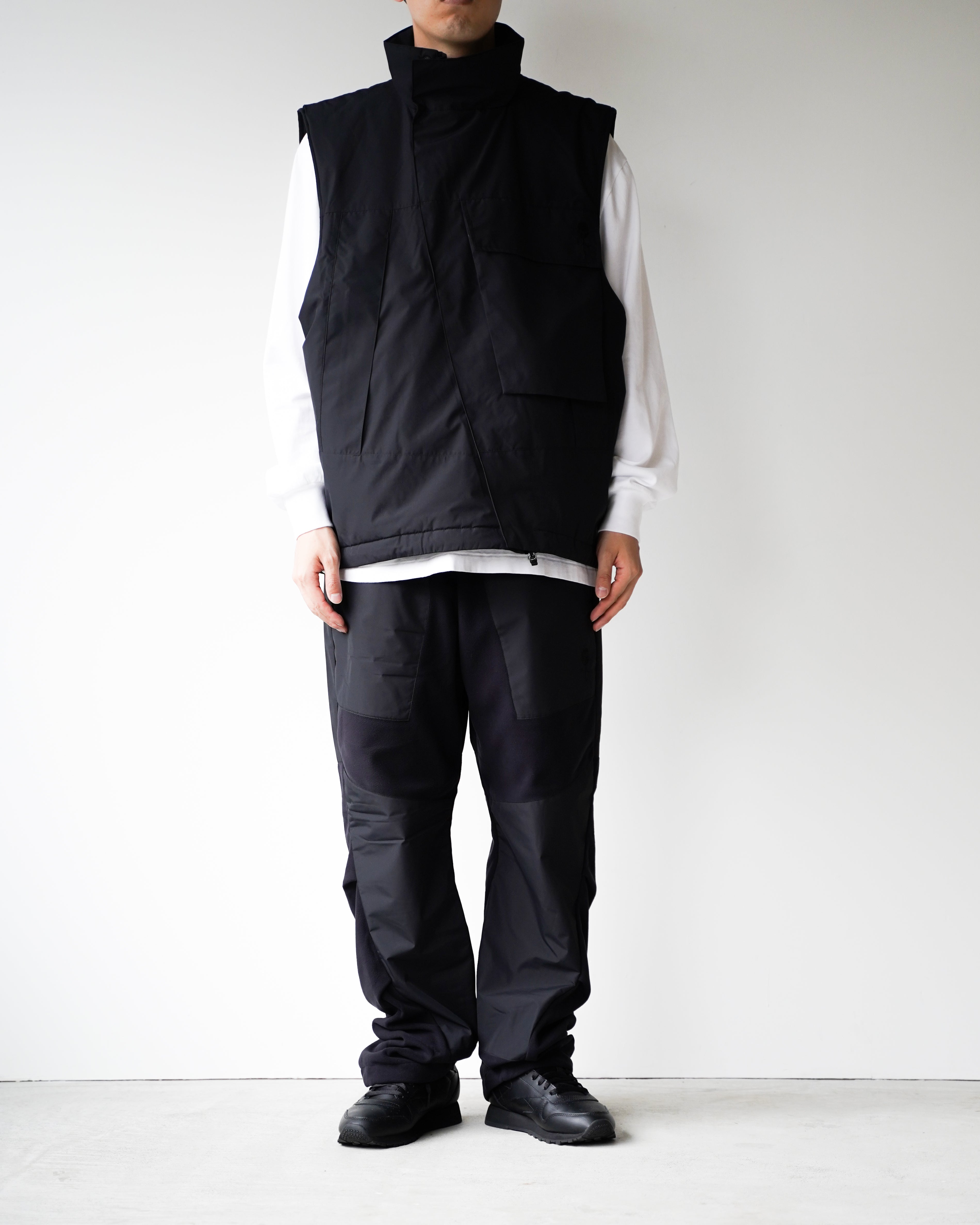 D-vec almost black コラボ GORE-TEX ベスト canhdongvang.com