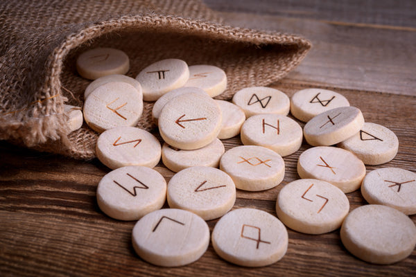 runes-bois