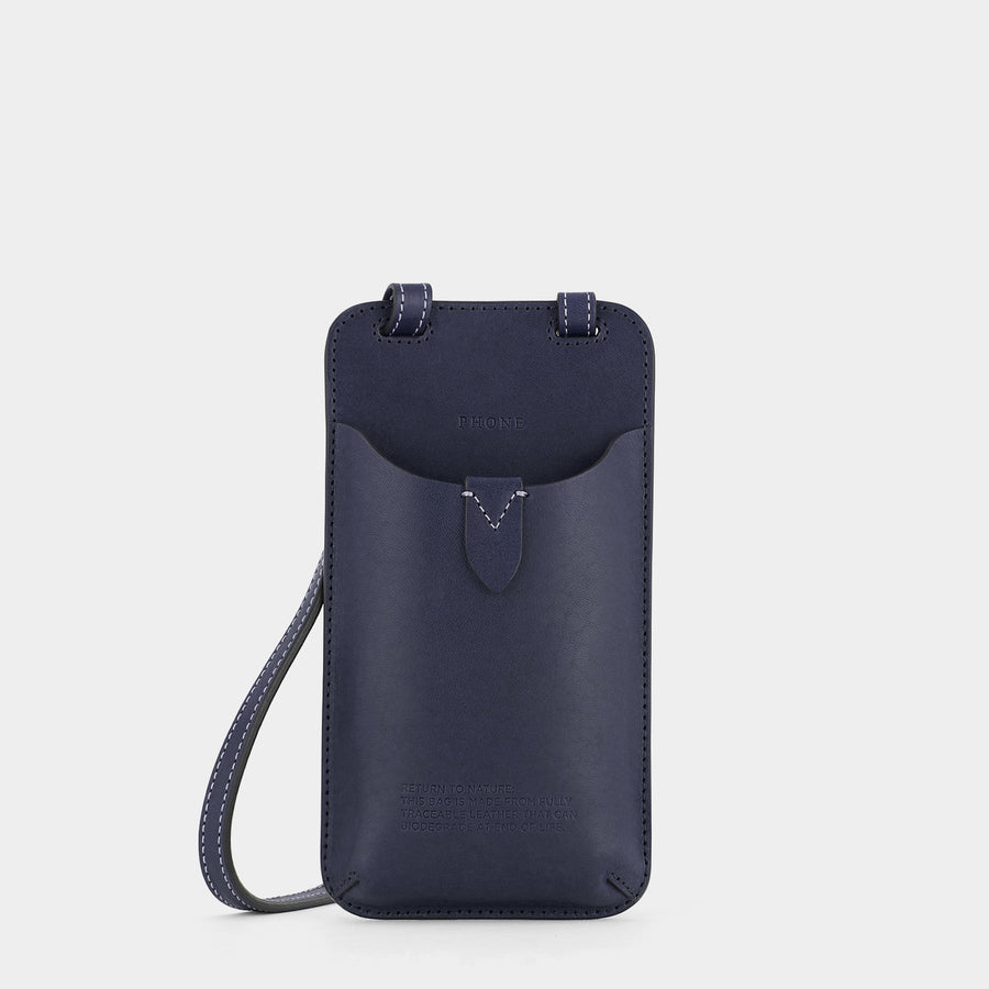 ANYA HINDMARCHで人気のスマホショルダーは、Return to Nature Phone Pouch on Strap