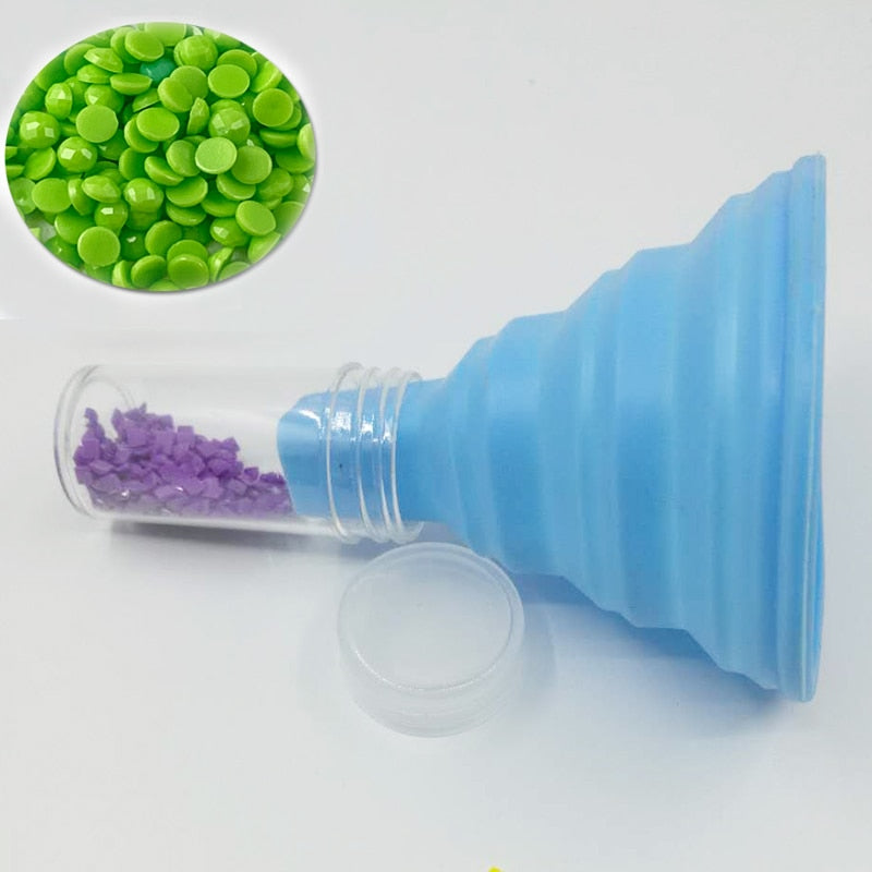 Collapsible Silicone Funnel for Diamond Painting Drills