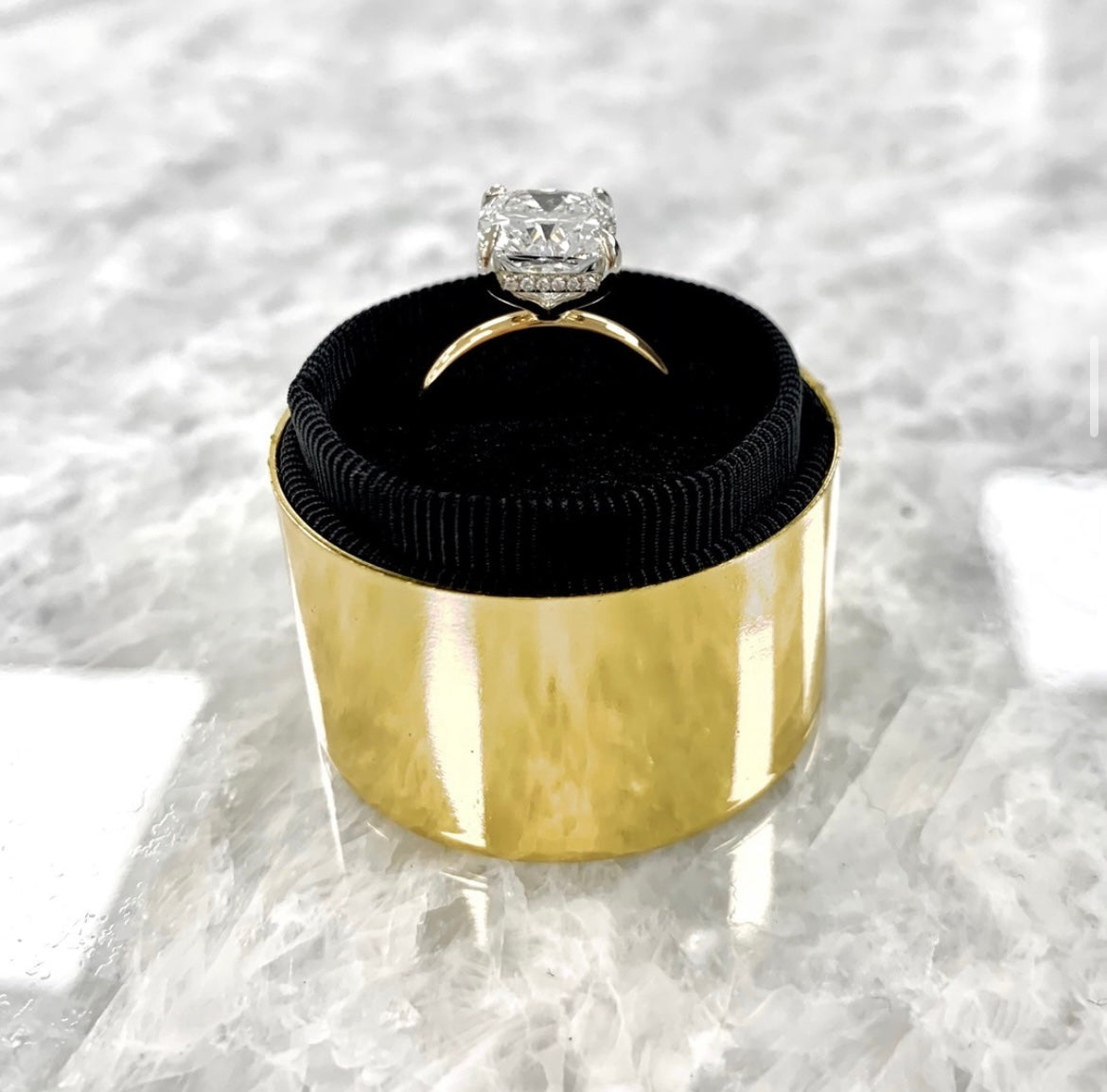 Gold diamond engagement rings for women