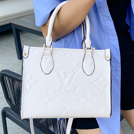 LV Louis Vuitton Hot Sale Embossed Letters Handbag Lady Shopping