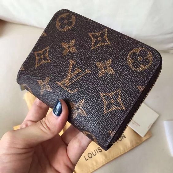 LV Louis Vuitton Classic Short Zipper Wallet Fashionable Men's and Women's Multifunctional C