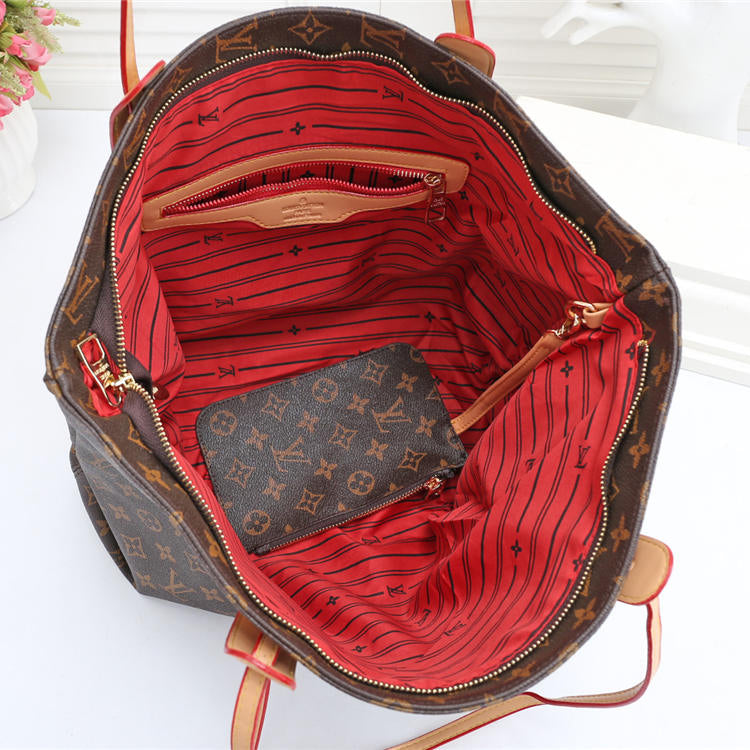 LV Louis Vuitton new product color matching letter shopping handbag shoulder bag messenger bag