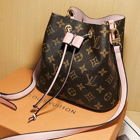 LV Louis Vuitton Hot Sale Classic Coffee Printed Letters Drawstring Bucket Bag Cosmetic Bag Messenge