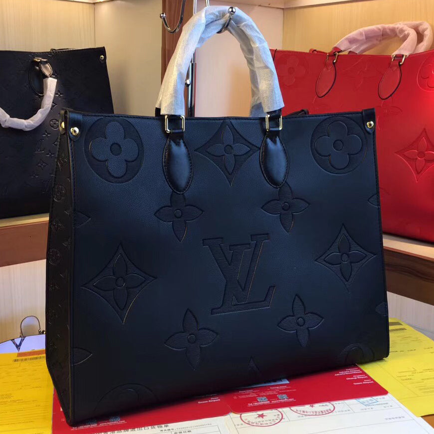 LV Louis Vuitton embossed letters solid color ladies shopping handbags shoulder bag messenger bag