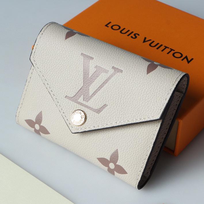 Louis Vuitton LV By the Pool Monogram Women's Short Wallet B