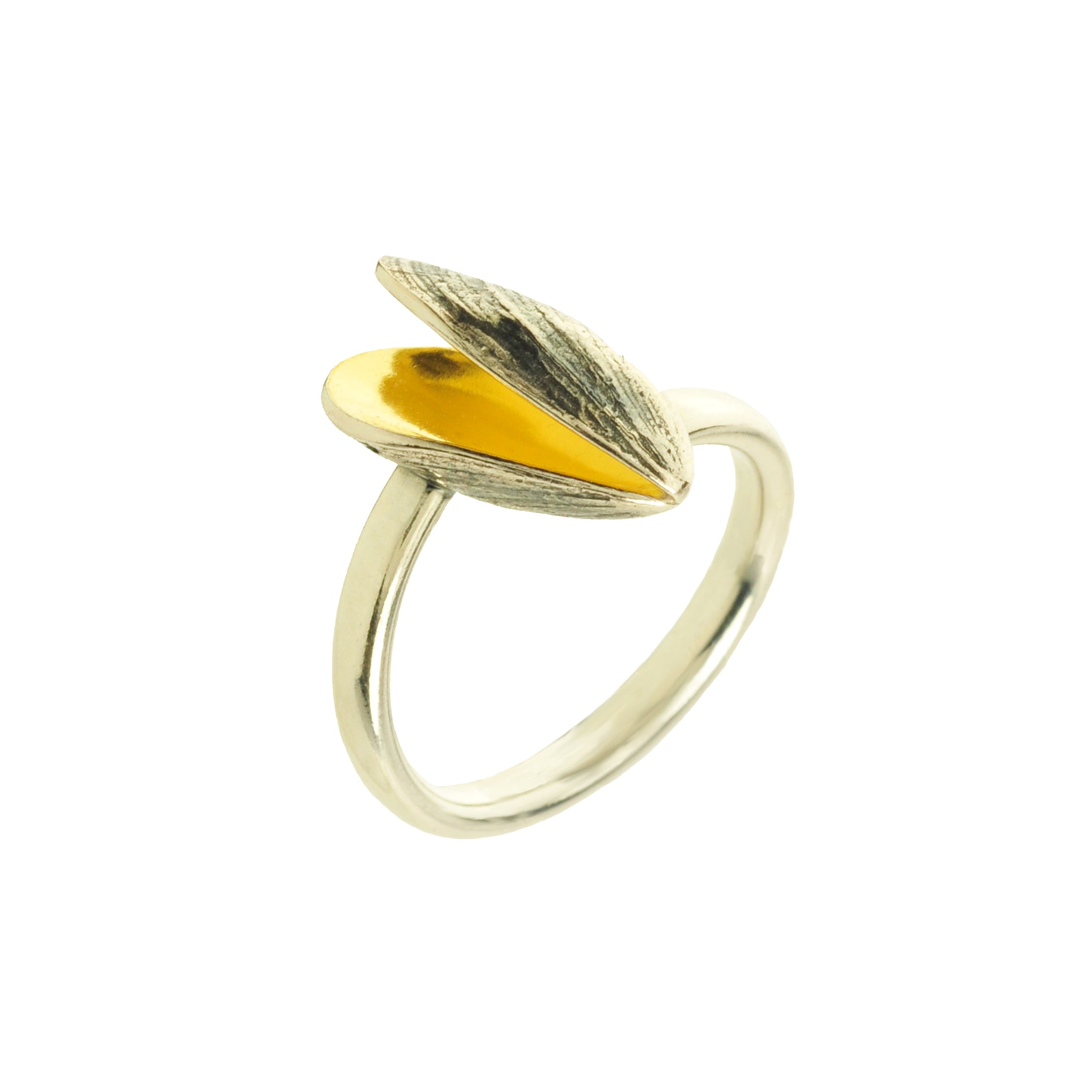 Mussel Ring – Alex Yule