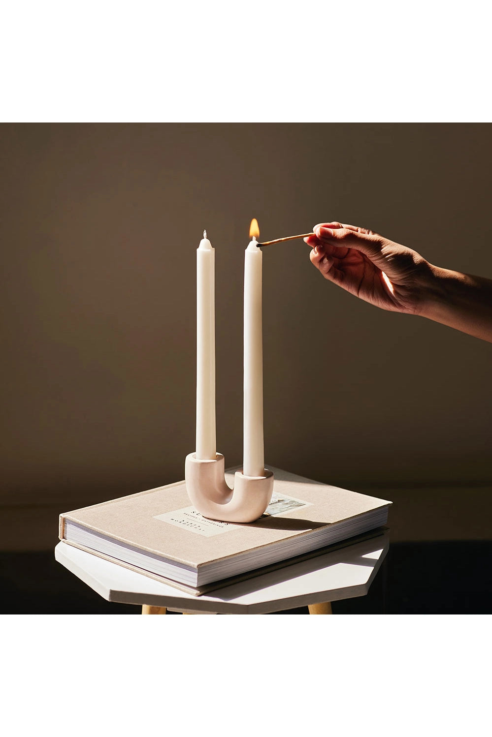 Nordic Style U Shaped Concrete Candle Holder
