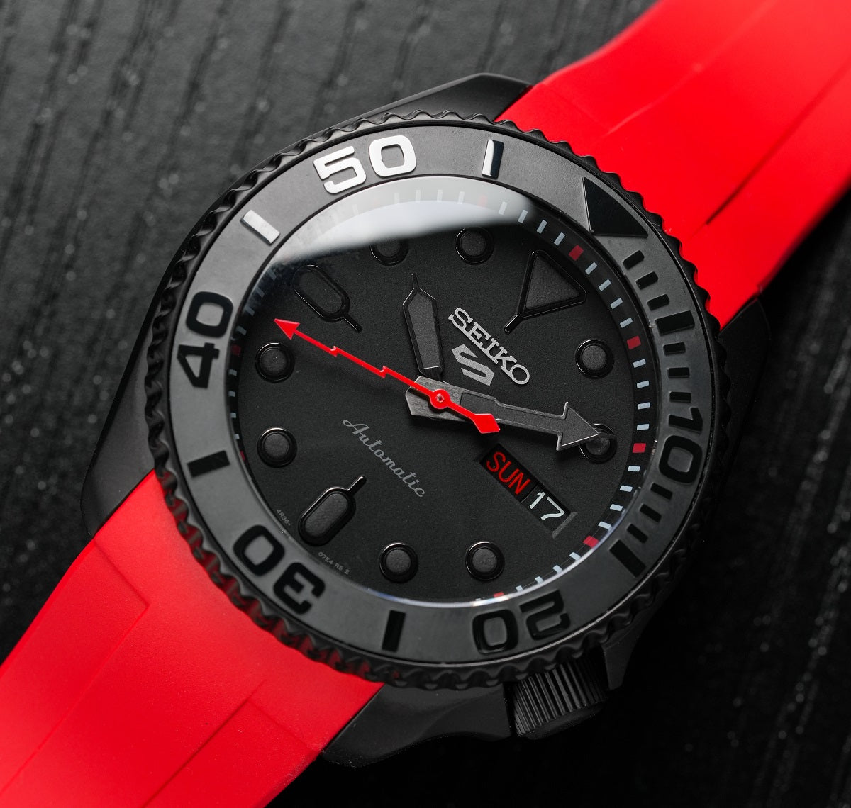 Blackout / Red 5KX - A Modified Seiko SRPD79K1 – CS Watches