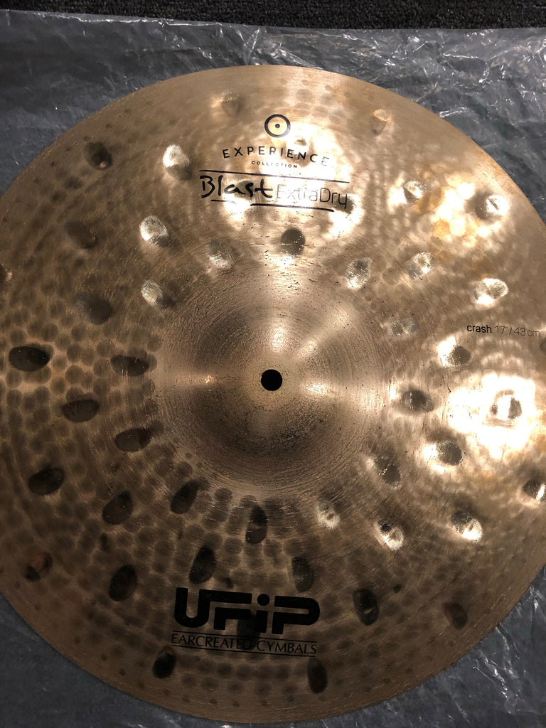 UFIP Experience collection Blast Extra Dry Crash Cymbal - 17” - 1066 grams  - used