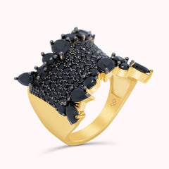 Anillo exclusivo con piedras preciosas de espinela negra natural en plata de ley y oro vermeil, diseño de joyería exclusivo y fino de moda, cisne negro