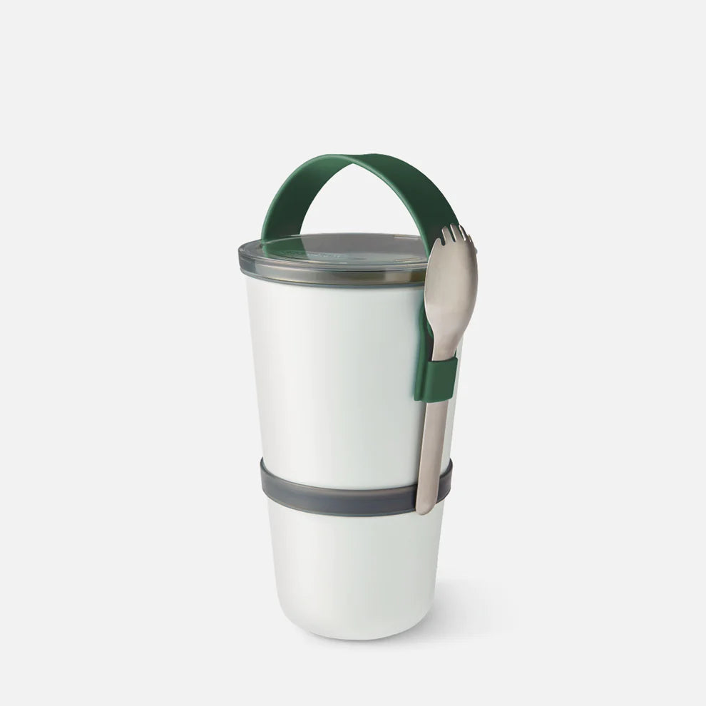 Se Black + Blum Lunch Box Original - White/Olive - Str. 900ml - Madkasse hos Suztain