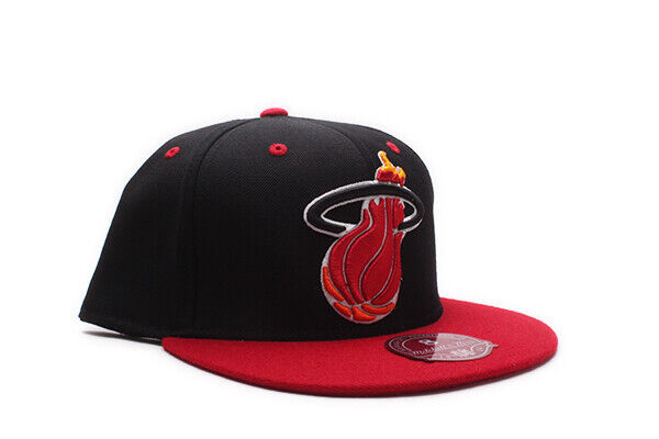 Mitchell & Ness Miami Heat NBA Fitted Cap Other UV