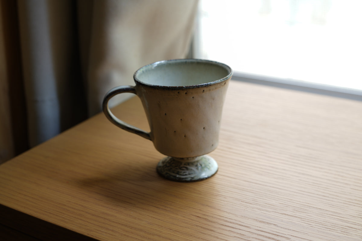 平井悠一 - 陶工房つばめ | コーヒーカップ / 刻花