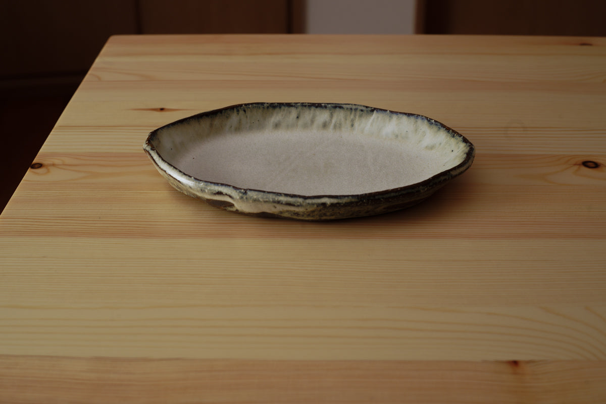 平井悠一 - 陶工房つばめ | 楕円皿 / 小 / 白