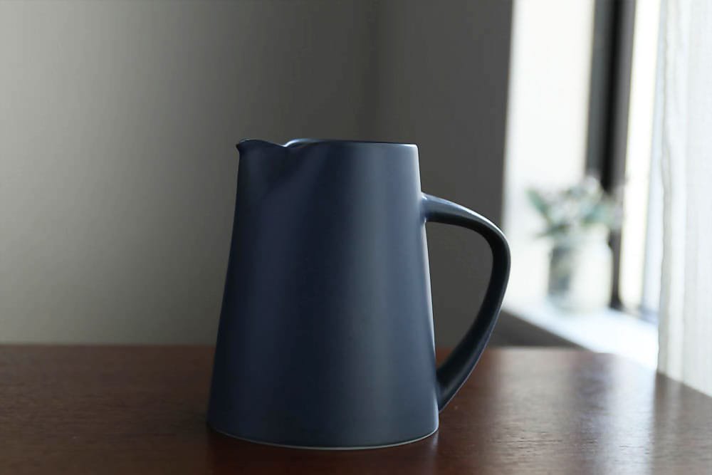 KANEAKI SAKAI POTTERY | flat jug / コバルト