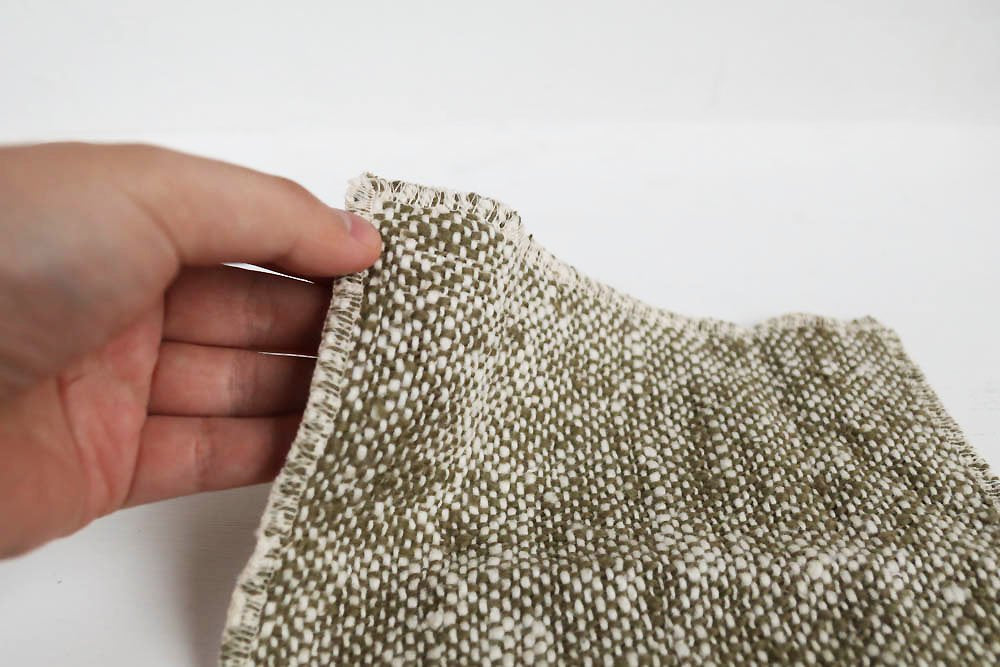 木玉毛織 | ガラ紡のミニタオル / カーキグリーンシャンブレー