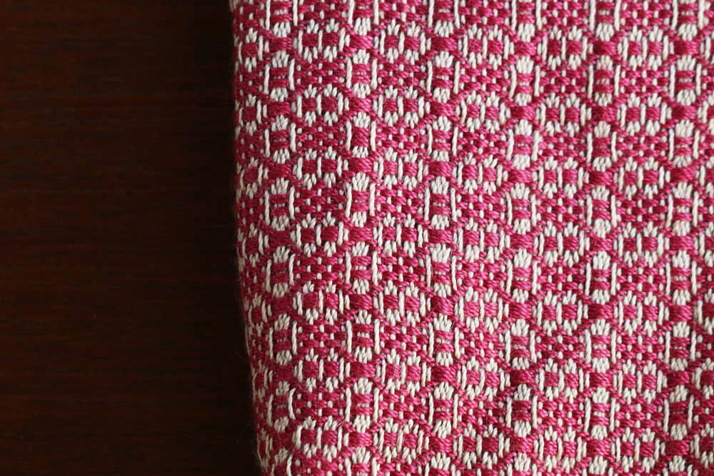 遠藤里枝 - Rocca | 手織り布 メイクポーチ Flower Linen Bordeaux