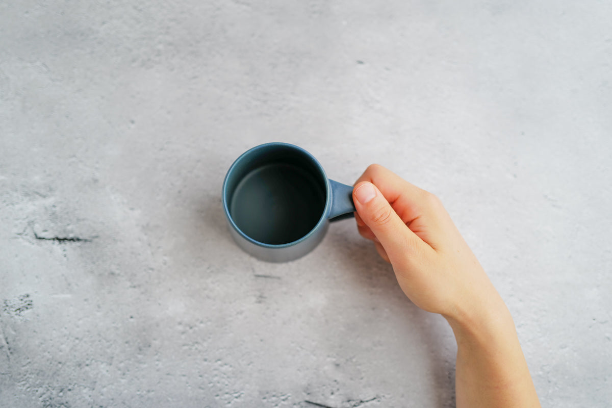 KANEAKI SAKAI POTTERY | flat mug / L / コバルト