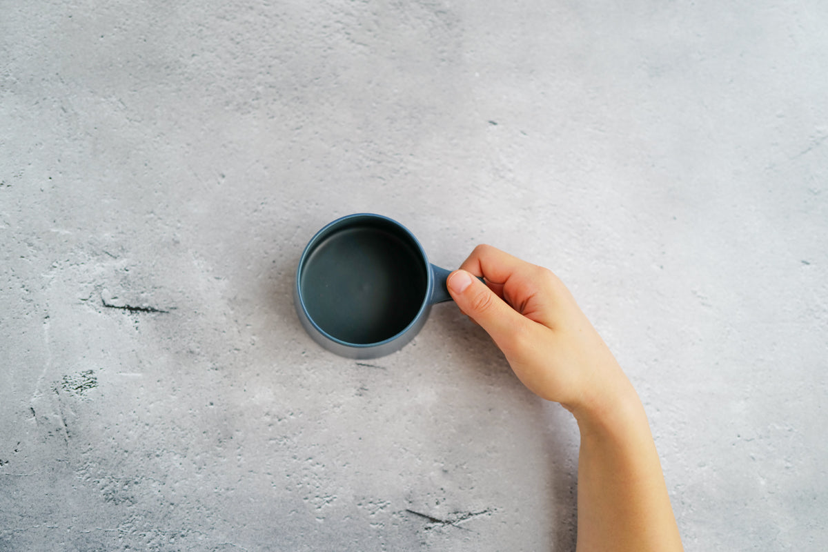 KANEAKI SAKAI POTTERY | flat mug / S / コバルト