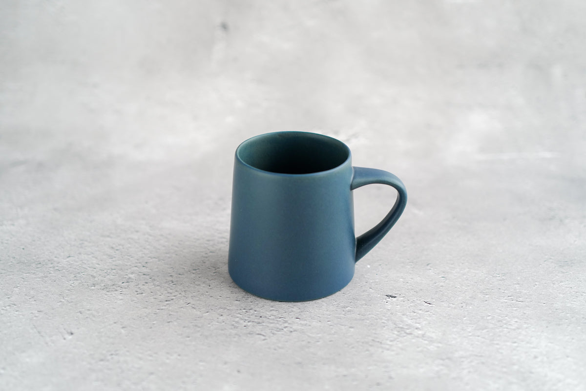 KANEAKI SAKAI POTTERY | flat mug / L / コバルト