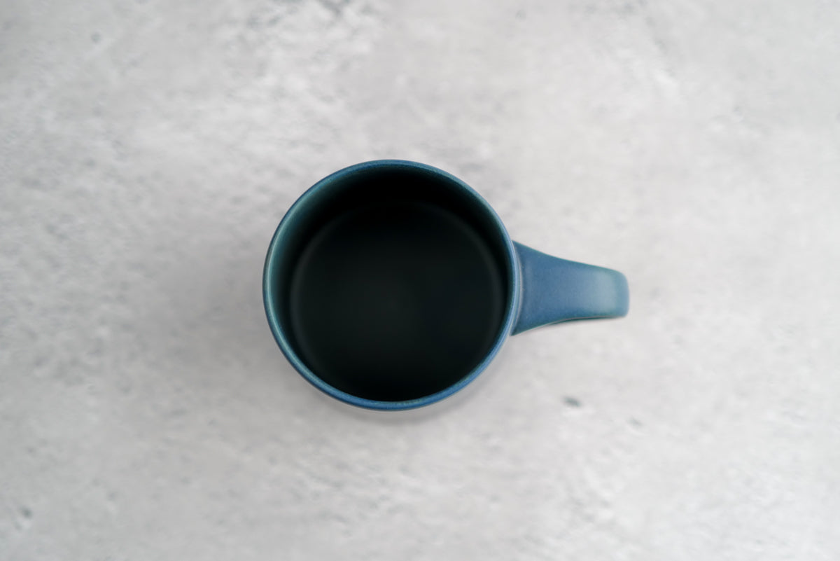 KANEAKI SAKAI POTTERY | flat mug / L / コバルト