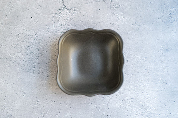 陶房マルヨウ | スクエア洋皿 / 小 / 13cm / 黒