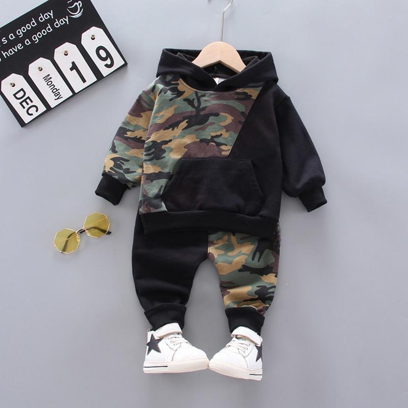 2-piece Camouflage Hoodie & Pants for Children Boy