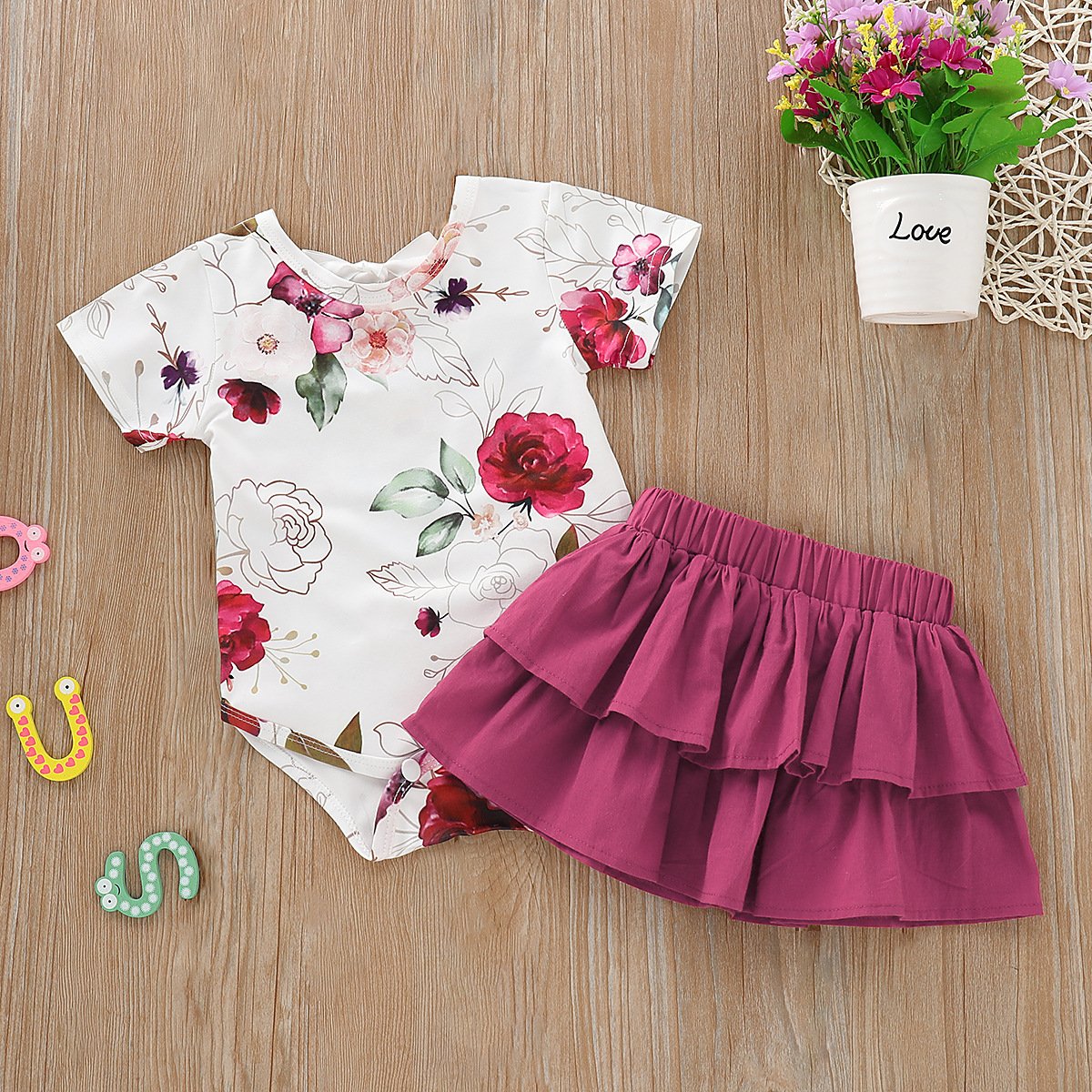 Baby Girls Floral Print Top & Layered Solid Color Skirt