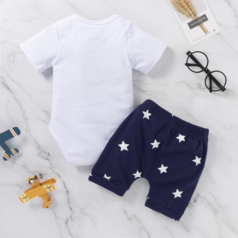 Baby Boy Independence Day Bow Tie Decor Bodysuit & Star Print Shorts