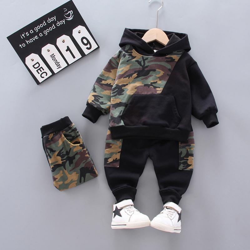 2-piece Camouflage Hoodie & Pants for Children Boy