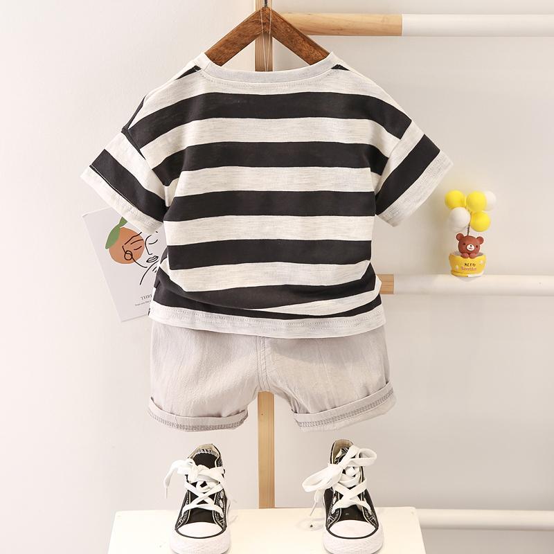 2-piece Solid Strip Short-sleeve Top and Shorts for Children