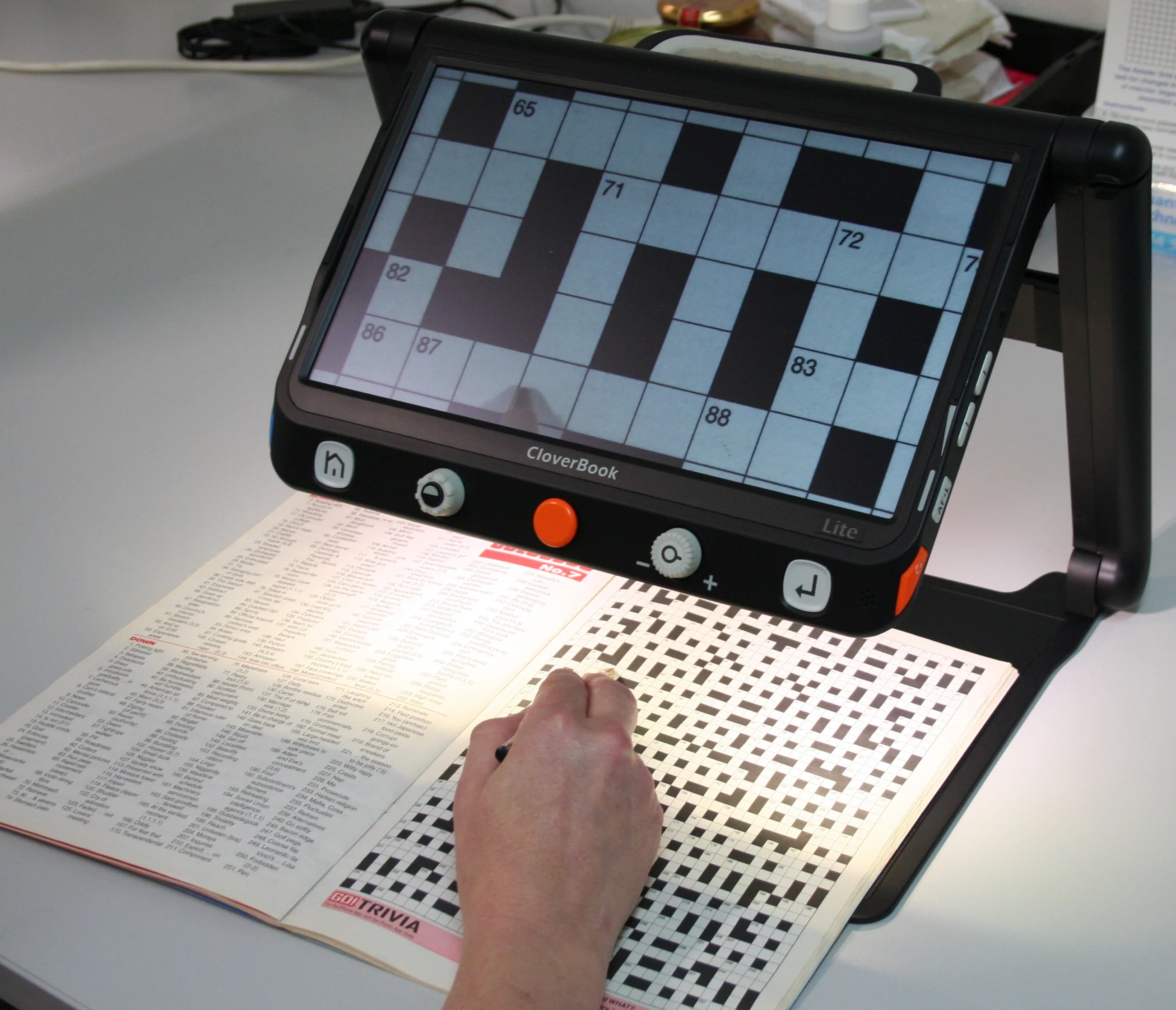 Completing a crossword using the Clover Book 