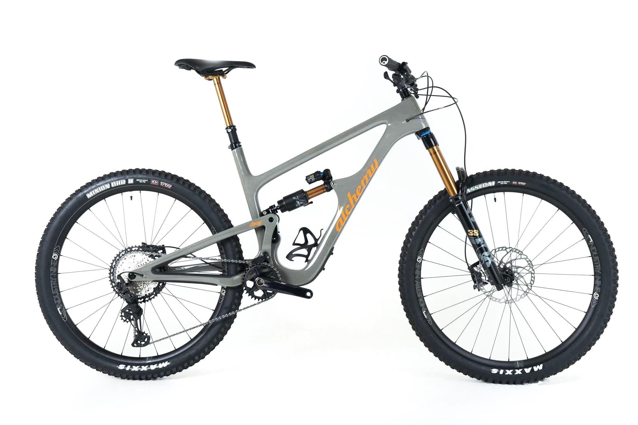 arktos-29-in-mountain-bike