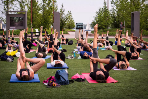 outdoor yoga class