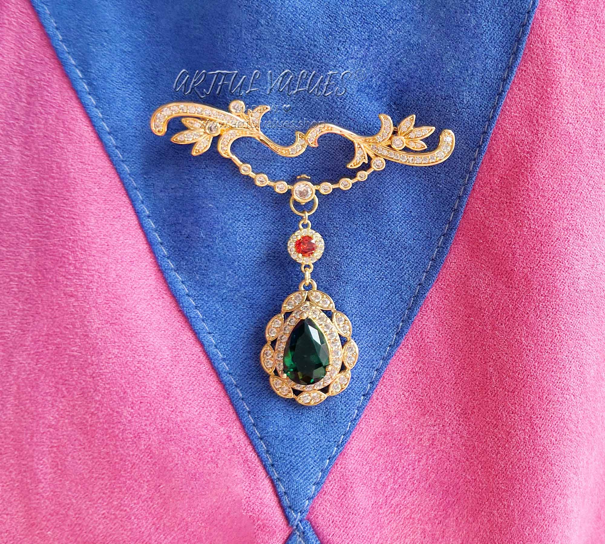 Howl's Moving Castle brooch