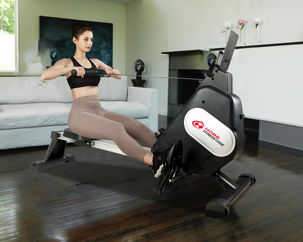 It is Ideal for Female Rowers to Wear Sports Bras During Exercise on the Fitness Rowing Machine