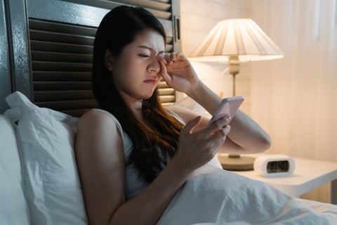 5 Reasons You’re Not Sleeping Well screen time