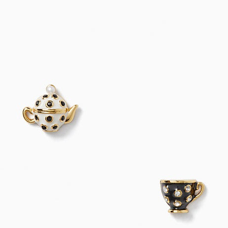 KATE SPADE DISNEY ALICE IN WONDERLAND TEACUP BLACK/WHITE STUD EARRINGS –  