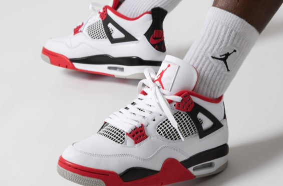 Jordan 4 Retro Red Thunder (GS)